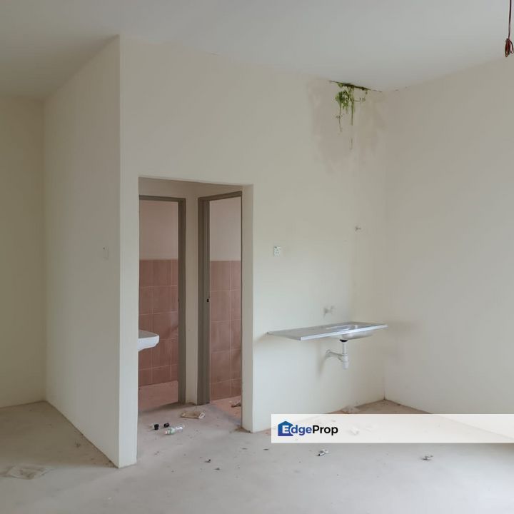 Pusat Komersial Pahlawan Gemas shop Office for sale, Negeri Sembilan, Tampin