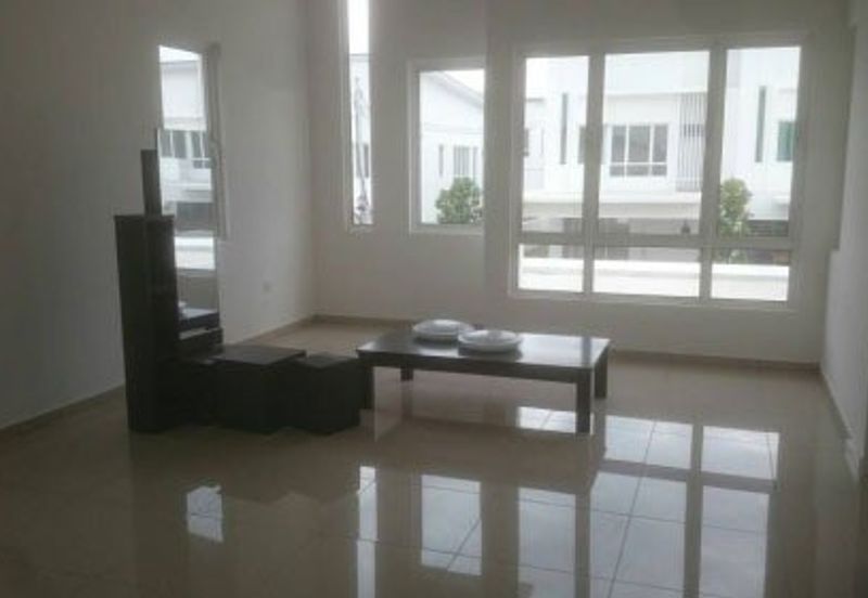 Suriaman 3, Bandar Sri Sendayan