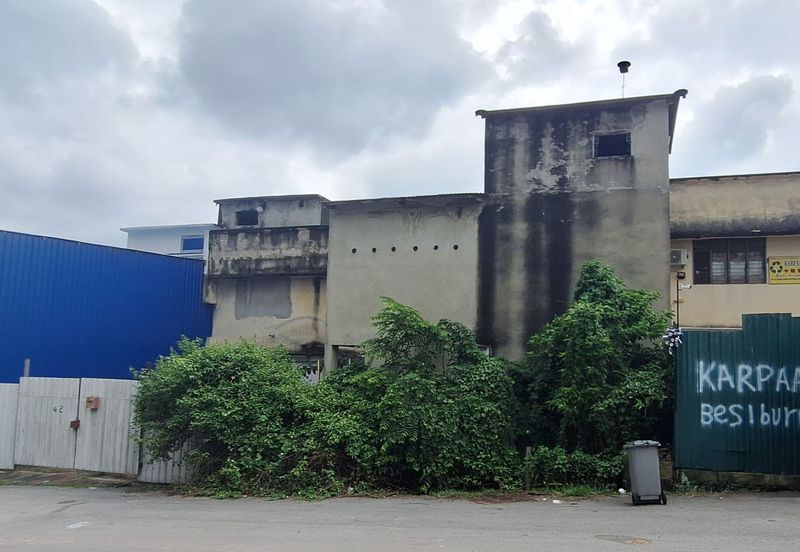 Lukut Light Industrial Park, Lukut, Port Dickson