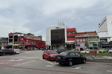 Jalan Tampin-Gemas