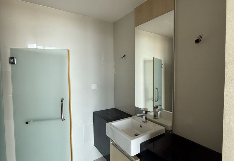 Dua Sentral Residential Tower