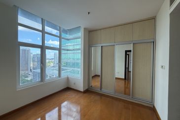 Dua Sentral Residential Tower