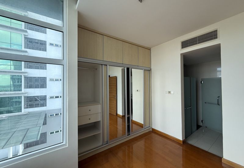 Dua Sentral Residential Tower