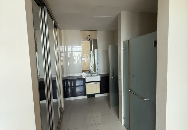 Dua Sentral Residential Tower