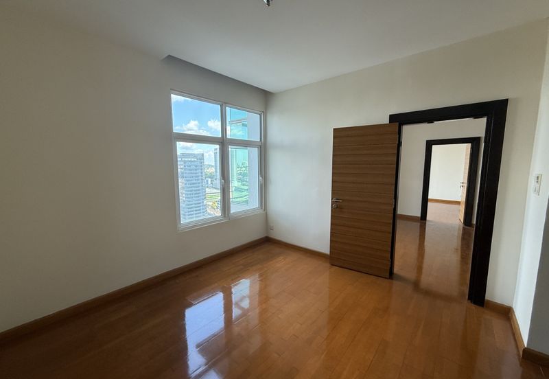 Dua Sentral Residential Tower