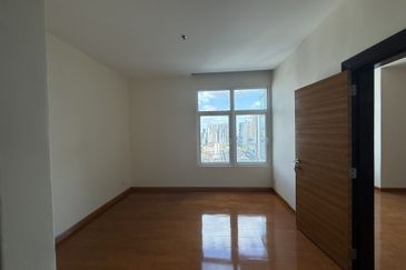 Dua Sentral Residential Tower