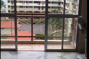 Laguna Condominium Resort