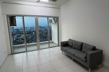 Axis Crown @ Axis Pandan