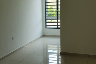 HIJAYU 3B @ BANDAR SRI SENDAYAN