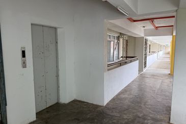 Laguna Condominium Resort