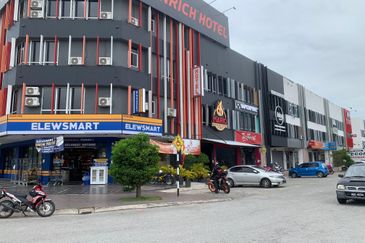Setia Taipan Corner, Setia Alam, Shah Alam
