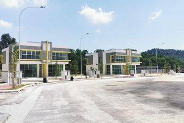 HILLPARK AVENUE, PUNCAK ALAM