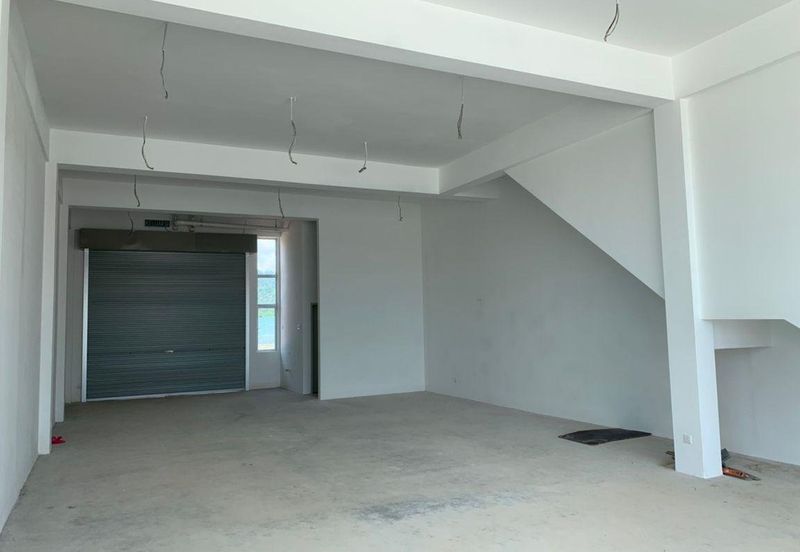 HILLPARK AVENUE, PUNCAK ALAM