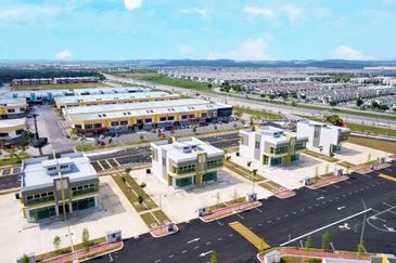 HILLPARK AVENUE, PUNCAK ALAM