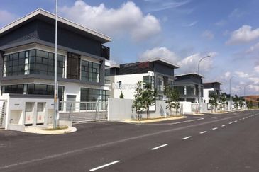 Gateway 16 Industrial Park, Bukit Raja, Shah Alam