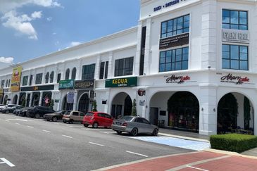 Esplanad, Eco Grandeur, Puncak Alam