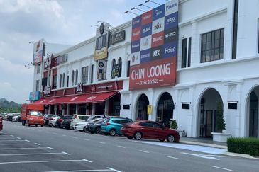 Esplanad, Eco Grandeur, Puncak Alam