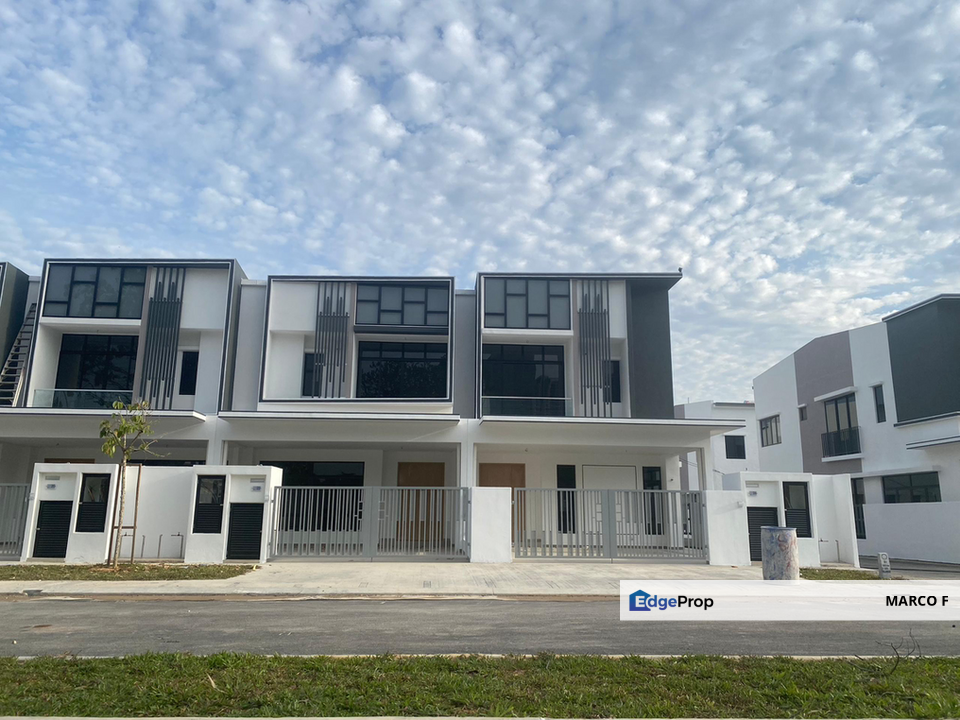 Facing Open & Nice House Number Musika House For Sale @ Setia Indah 9, Selangor, Shah Alam