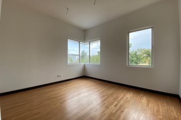 Duta Villa, Setia Alam