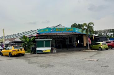 ROI 4.63% Limited High Traffic Shoplot @ Setia Alam, Shah Alam