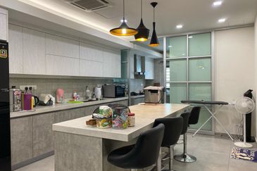 Anggun, Alam Nusantara