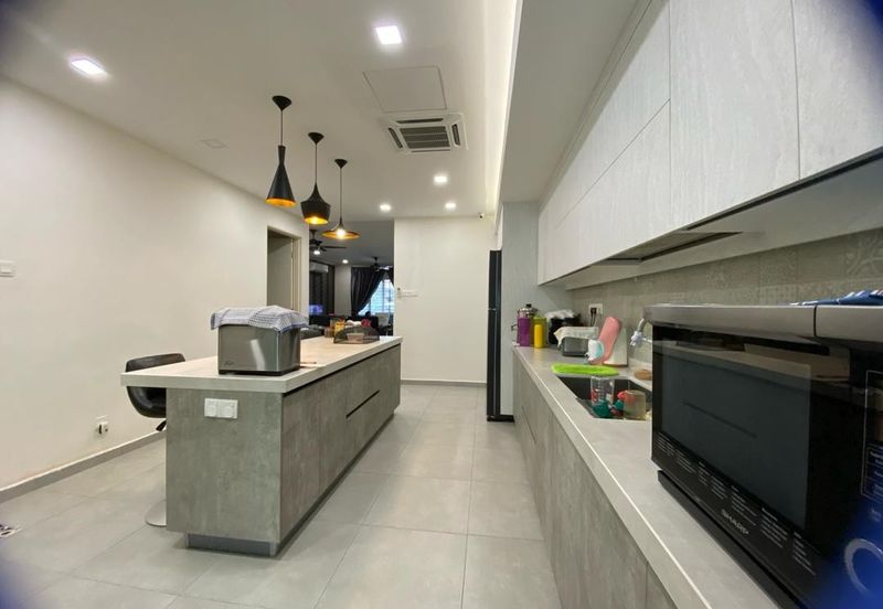 Anggun, Alam Nusantara