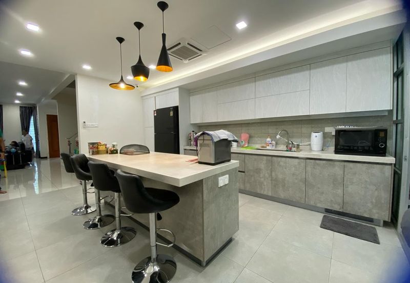 Anggun, Alam Nusantara