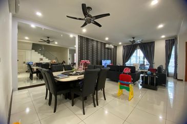 Anggun, Alam Nusantara