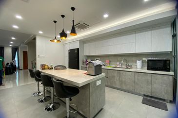 Anggun, Alam Nusantara