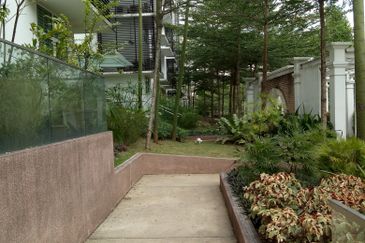 Kenny Hills Residence