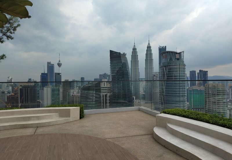 Aria Luxury Residence