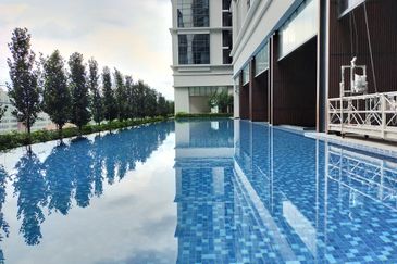 Aria Luxury Residence