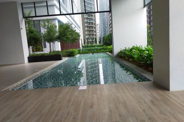 Aria Luxury Residence
