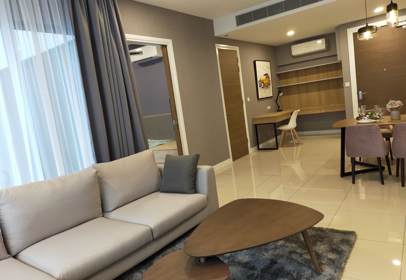 Aria Luxury Residence