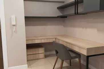 Aria Luxury Residence