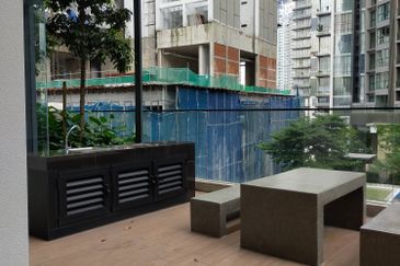 Aria Luxury Residence