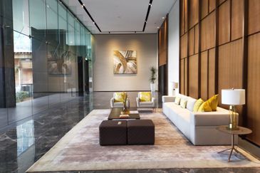 Aria Luxury Residence