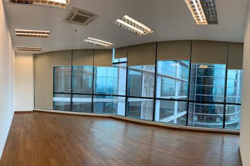 The Vertical Business Suites B