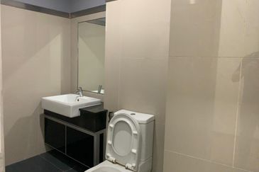 The Vertical Business Suites B