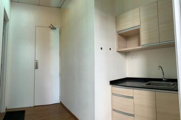 The Vertical Business Suites B