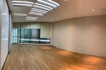 The Vertical Business Suites B