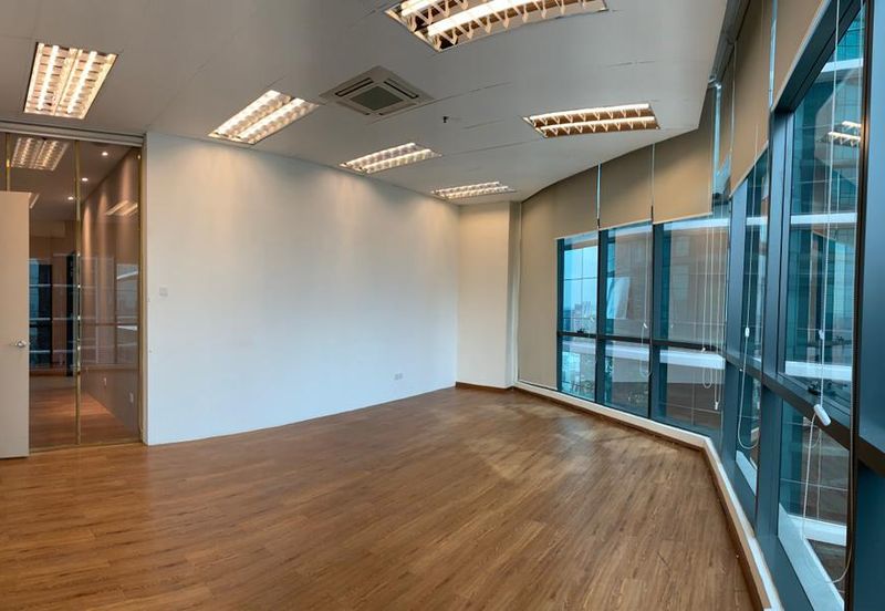 The Vertical Business Suites B