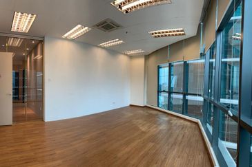 The Vertical Business Suites B