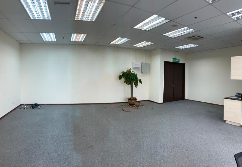 The Vertical Business Suites B