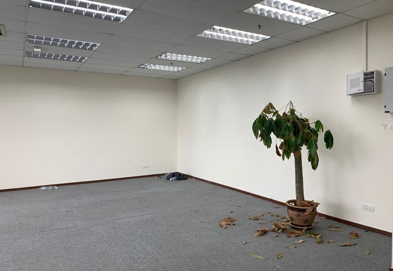 The Vertical Business Suites B