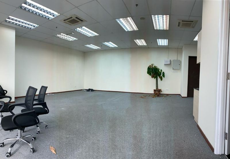 The Vertical Business Suites B