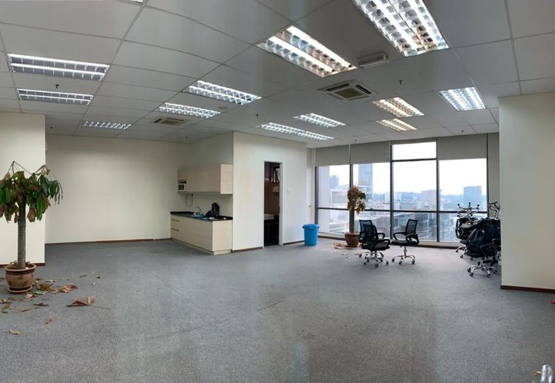 The Vertical Business Suites B