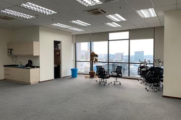 The Vertical Business Suites B