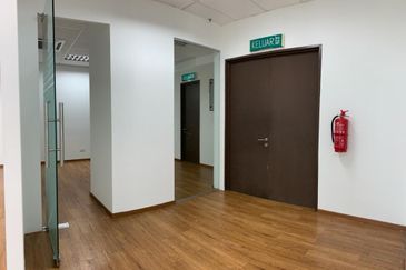 The Vertical Business Suites B