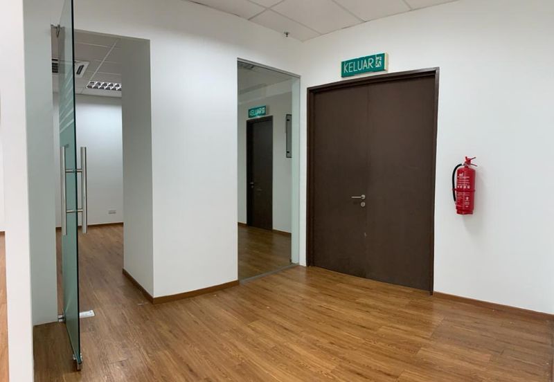 The Vertical Business Suites B